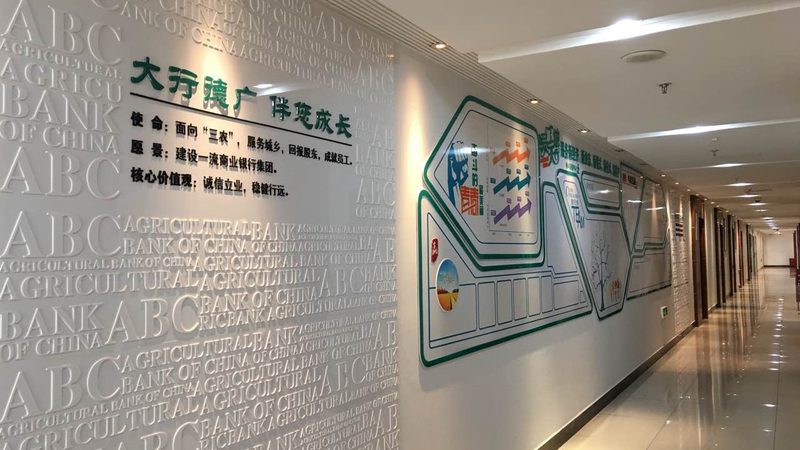 优秀的团队是庆典策划加盟代理成功的关键。团队成员应具备以下素质：