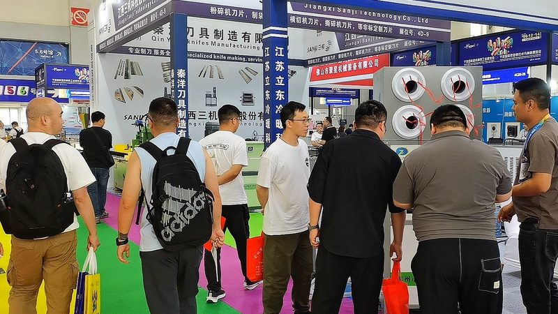 开业活动策划：流程解析与预算考量**